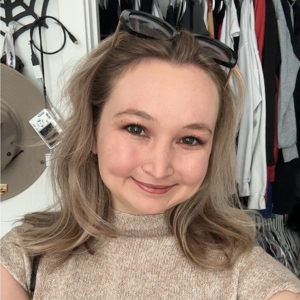 Meet your Posher, Hope
